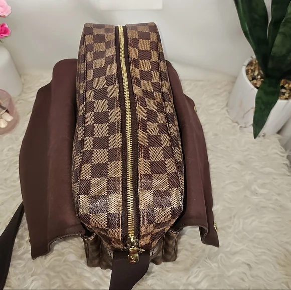 Louis Vuitton Naviglio Damier Ebene Men's Bag - Picture 12 of 16